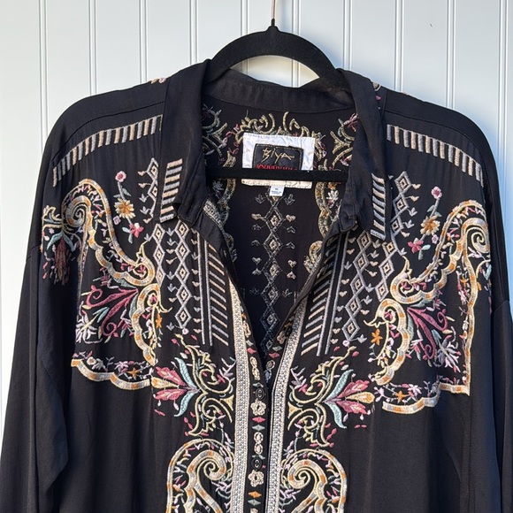 Johnny Was Tandit Blouse Black Embroidered Top - Picture 5 of 14